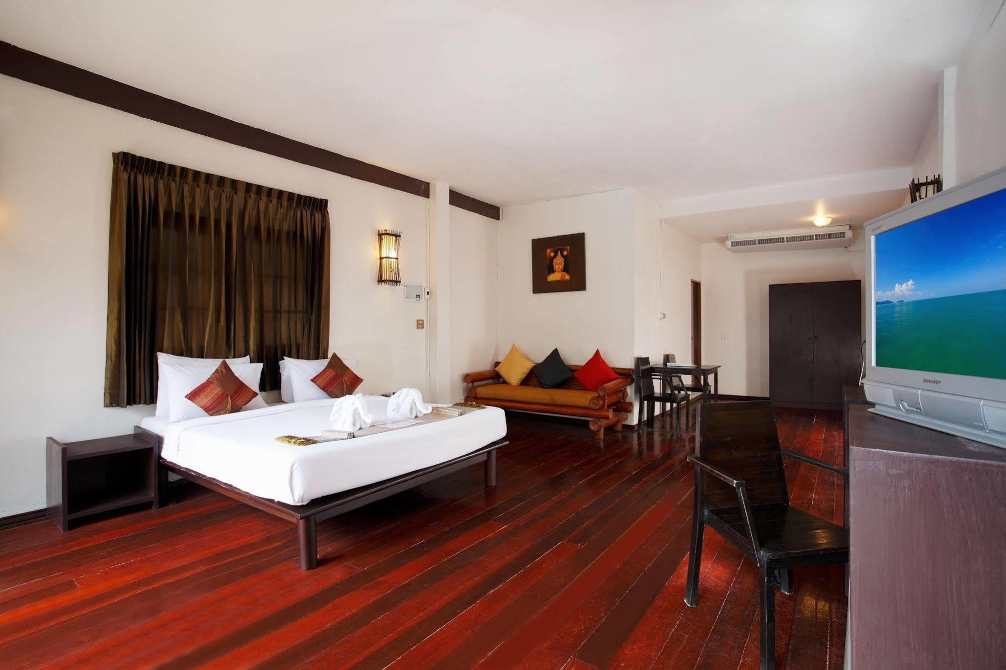 Bamboo Beach Hotel & Spa Patong Zewnętrze zdjęcie