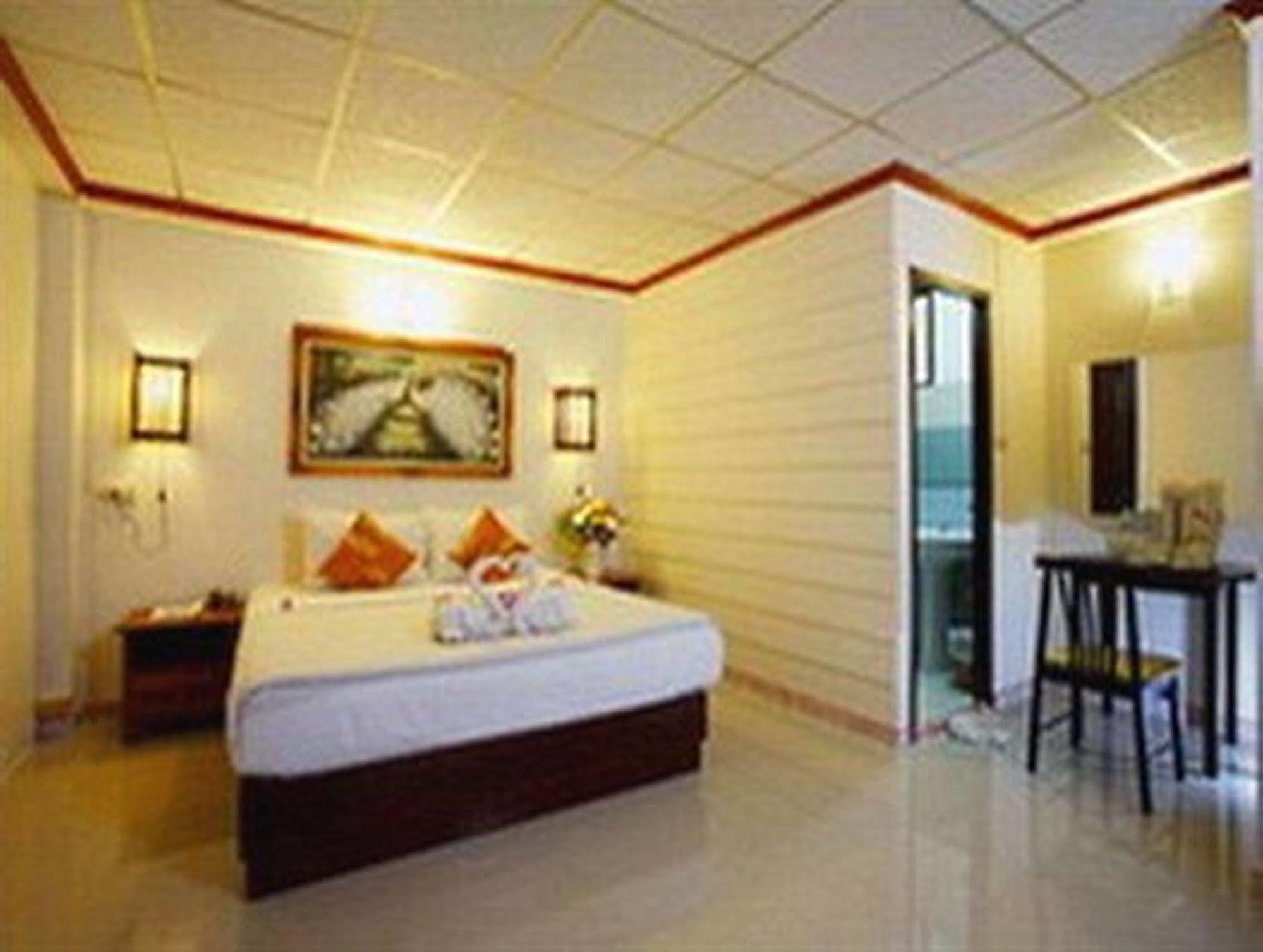 Bamboo Beach Hotel & Spa Patong Zewnętrze zdjęcie