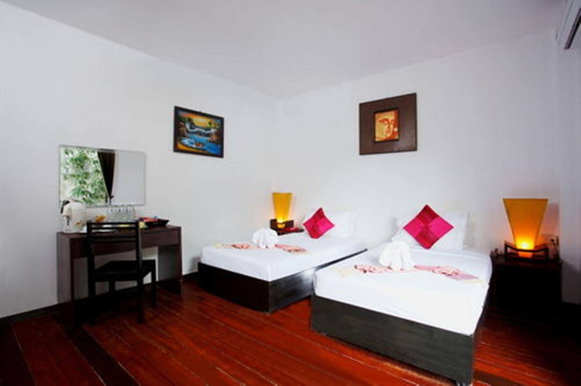 Bamboo Beach Hotel & Spa Patong Zewnętrze zdjęcie